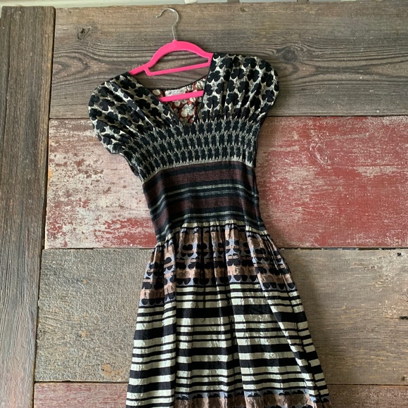 Black & Gold Party Dress / Max Studio / Size Medium - Picture 1 of 6